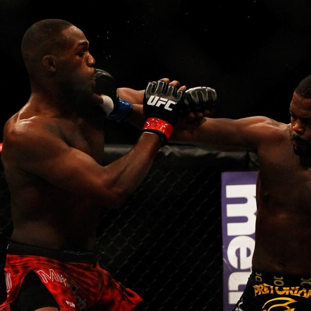 Jon Jones vs Rashad Evans