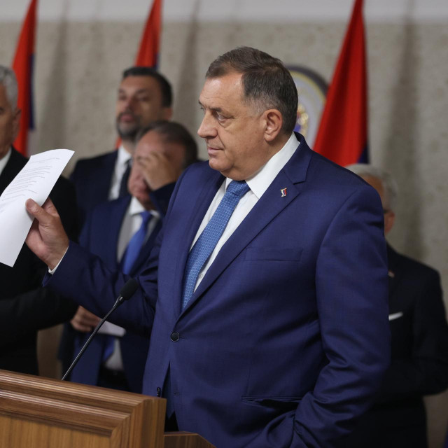 Milorad Dodik
 