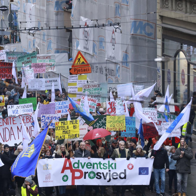 Subotnji Adventski prosvjed u organizaciji Sindikata znanosti, Sindikata Preporod i Nezavisnog sindikata zaposlenih u srednjim školama
 