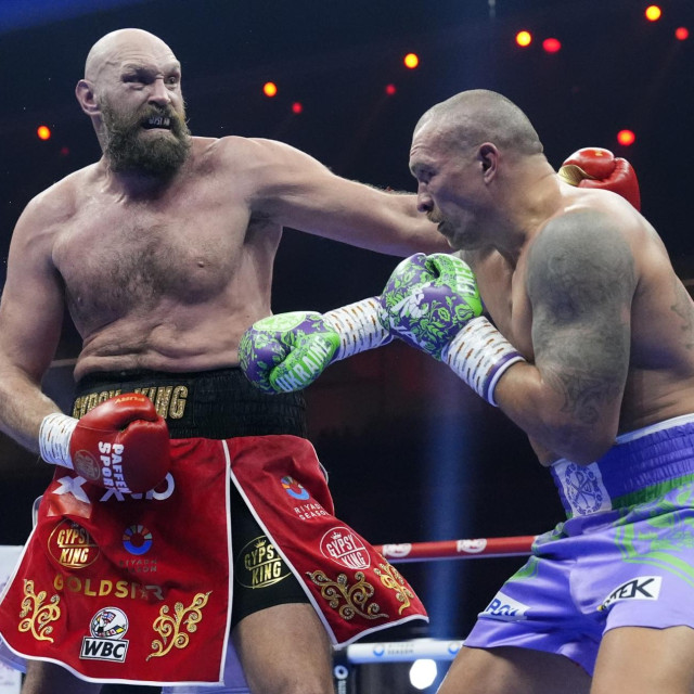 Tyson Fury vs. Oleksandr Usyk 