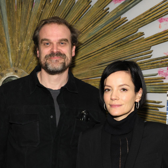 David Harbour i Lily Allen