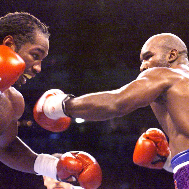 Evander Holyfield vs. Lennox Lewis 