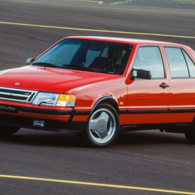 Saab 9000