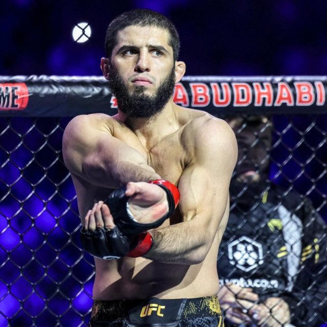 Islam Makhachev 