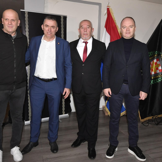 Stipo Mlinarić Ćipe, Predrag Mišić i ministar Ivan Šipić