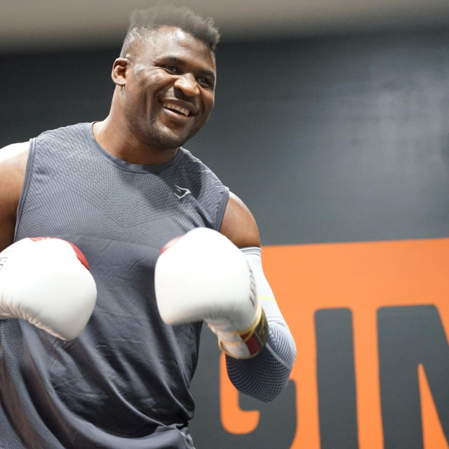  Francis Ngannou 