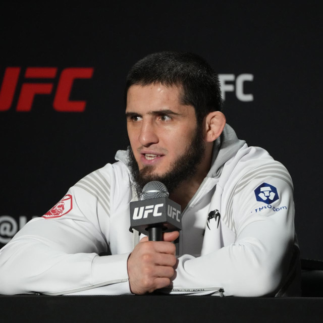 February 26, 2022, LAS VEGAS, LAS VEGAS, NV, United States: LAS VEGAS, NV - FEBRUARY 26: Islam Makhachev meets with the press following the win at the UFC Apex for UFC Vegas 49 - Makhachev vs Green event on February 26, 2022, in Las Vegas, NV, United States.,Image: 665161346, License: Rights-managed, Restrictions:, Model Release: no, Credit line: Louis Grasse/Zuma Press/Profimedia