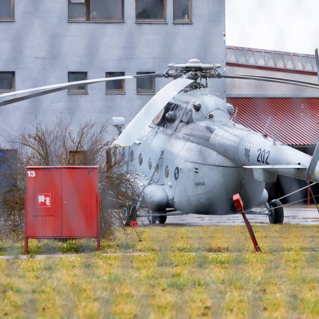 Dva helikoptera Mi-8 koje Hrvatska pokljanja Ukrajini