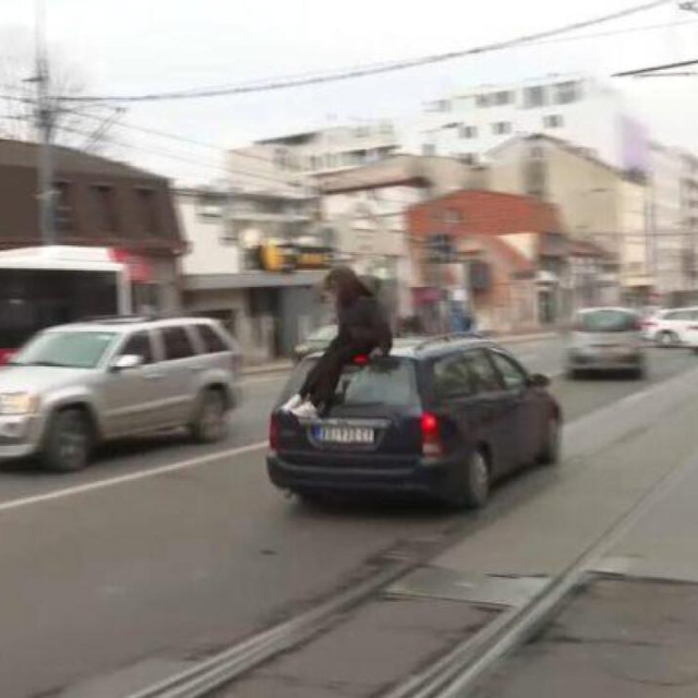 Vozaču se na teret stavlja kazneno djelo teško ubojstvo u pokušaju