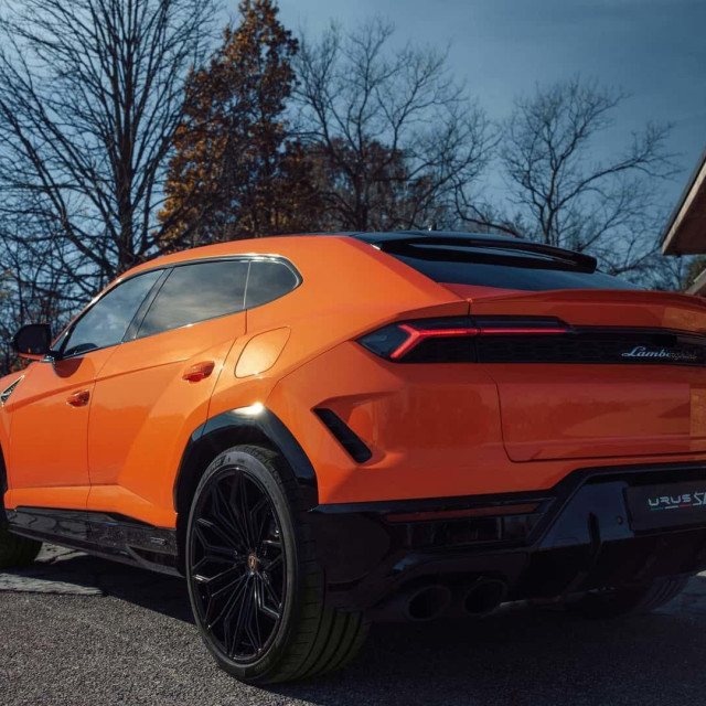 Lamborghini Urus, ilustracija