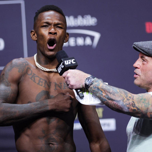 Israel Adesanya i Joe Rogan 