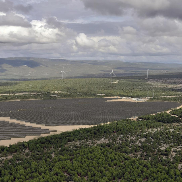 Sunčana elektrana Korlat činit će s postojećom vjetroelektranom obnovljivi hibridni energetski park