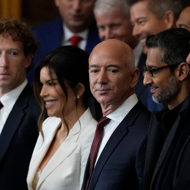 Mark Zuckerberg, Lauren Snachez, Jeff Bezos, Sundar Pichai i Elon Musk