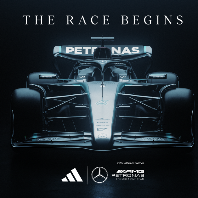 Adidas Mercedes-AMG PETRONAS