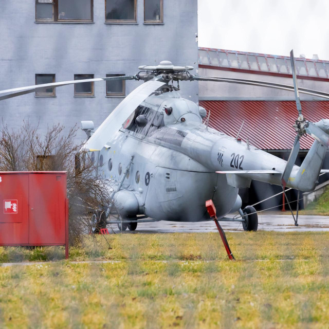 Dva helikoptera Mi-8 koje Hrvatska pokljanja Ukrajini