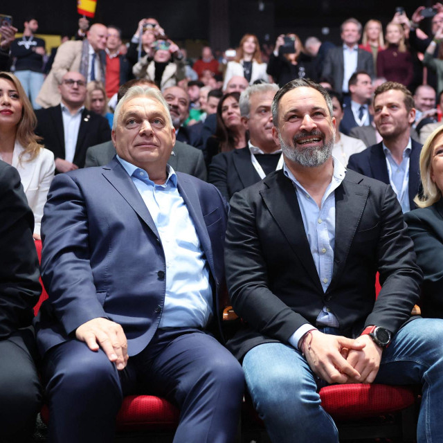 Viktor Orban, Santiago Abascal i Marine Le Pen