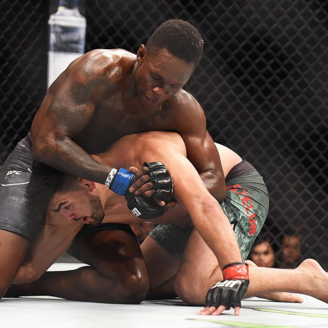 Israel Adesanya i Kelvin Gastelum