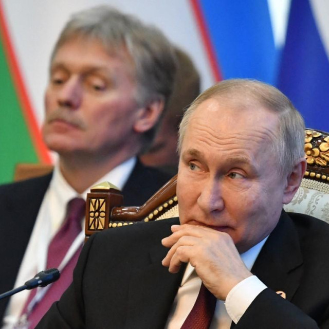 Dmitrij Peskov i Vladimir Putin 