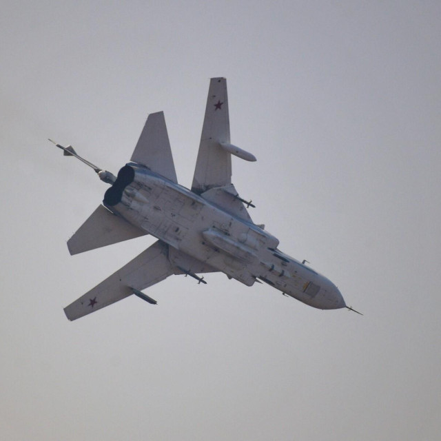 Su-24MR