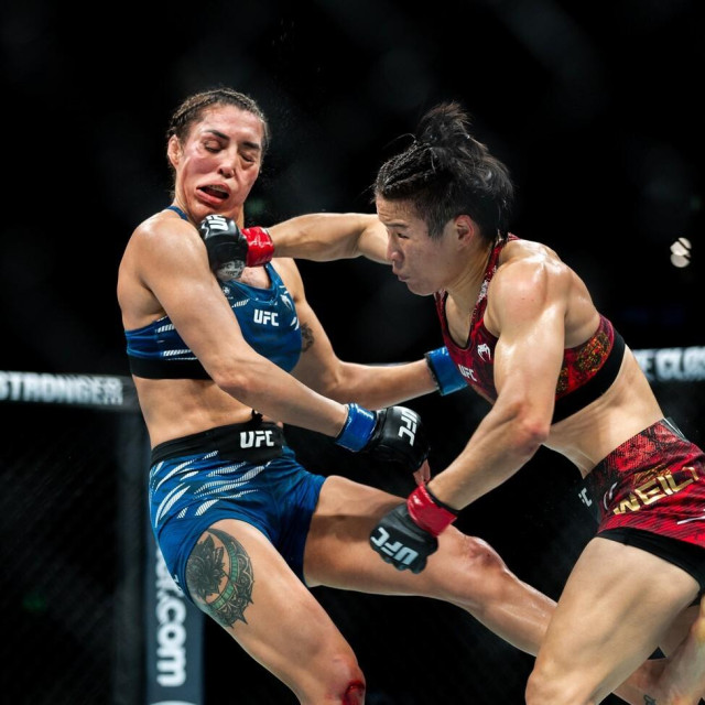 Zhang Weili (desno) vs. Tatiana Suarez