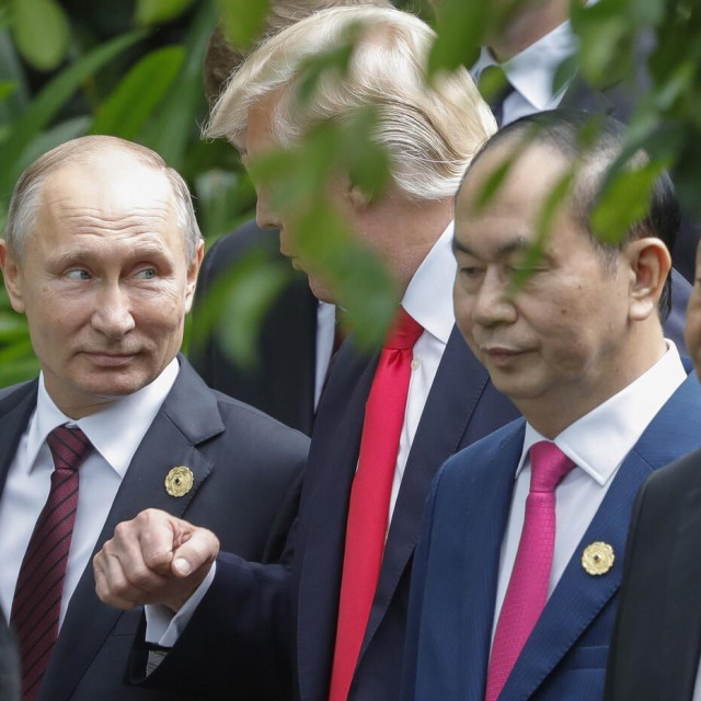 Vladimir Putin, Donald Trump i Xi Jinping na summitu APEC-a 2017. godine