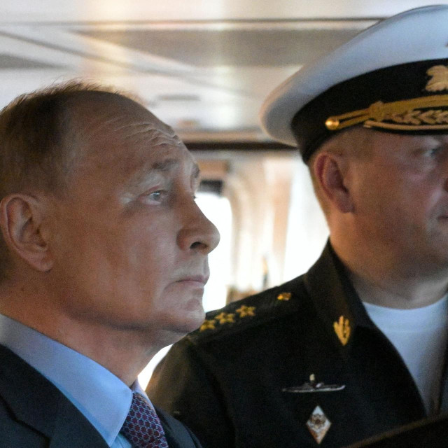 Vladimir Putin i admiral Viktor Liina