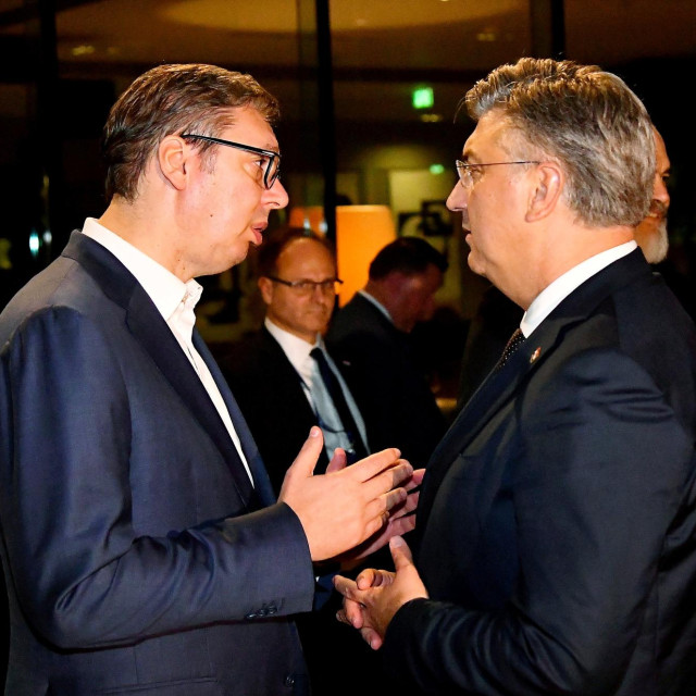 Aleksandar Vučić (lijevo) i Andrej Plenković (desno)