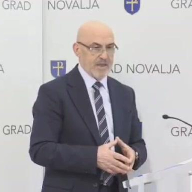 Ivan Dabo drži ‘osebujni‘ govor