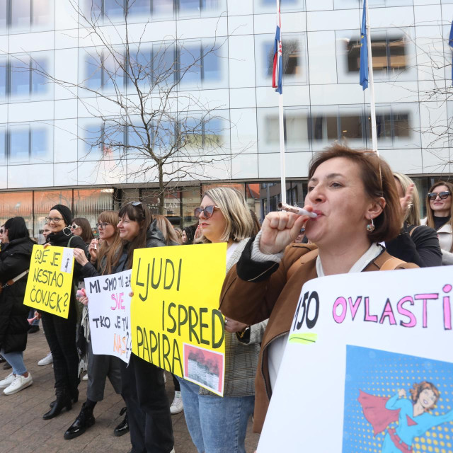 Socijalni radnici dobivaju upozorenja pred otkaz ako javno istupe