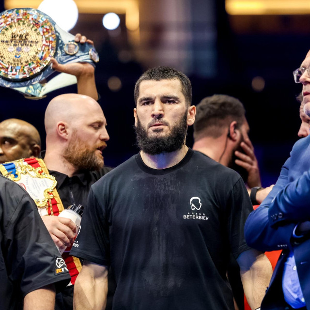 Artur Beterbiev