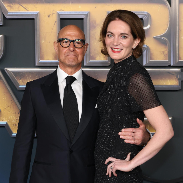 Stanley Tucci i Felicity Blunt