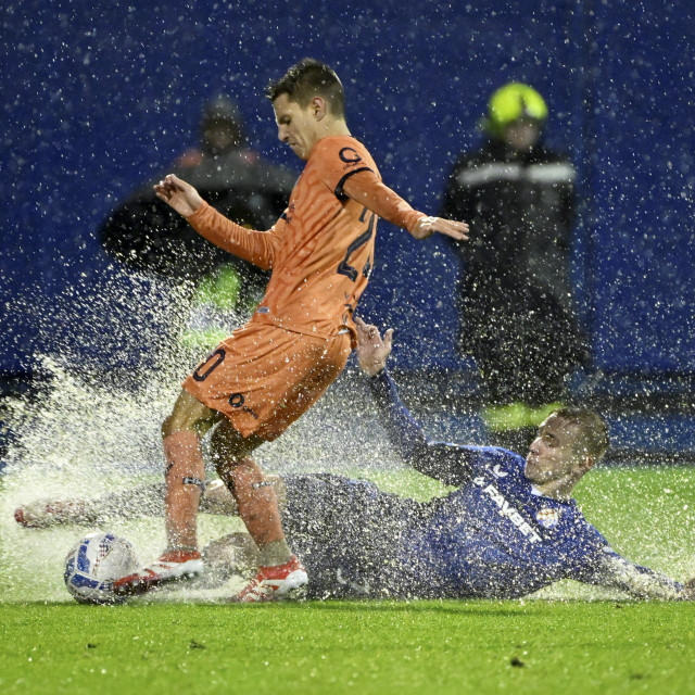 Dinamo - Osijek, stanje travnjaka