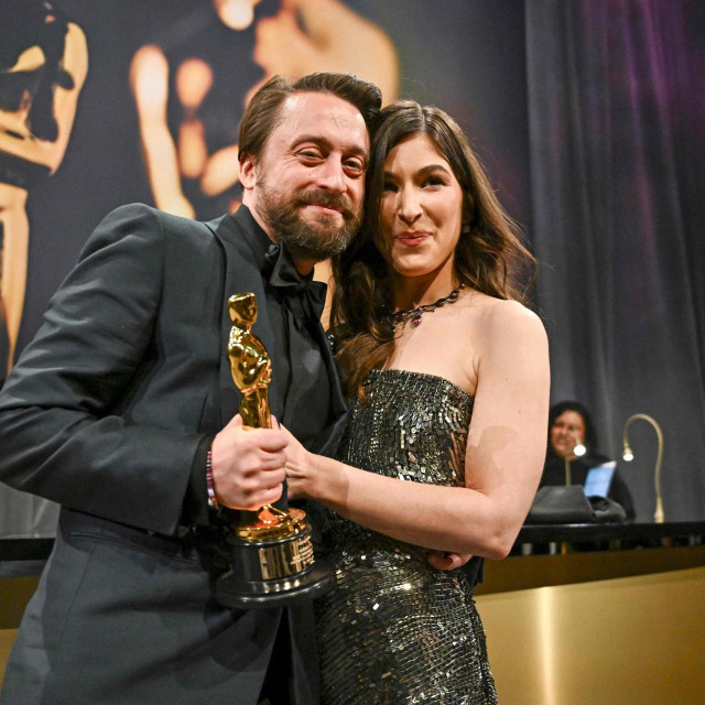 Kieran Culkin i Jazz Charton