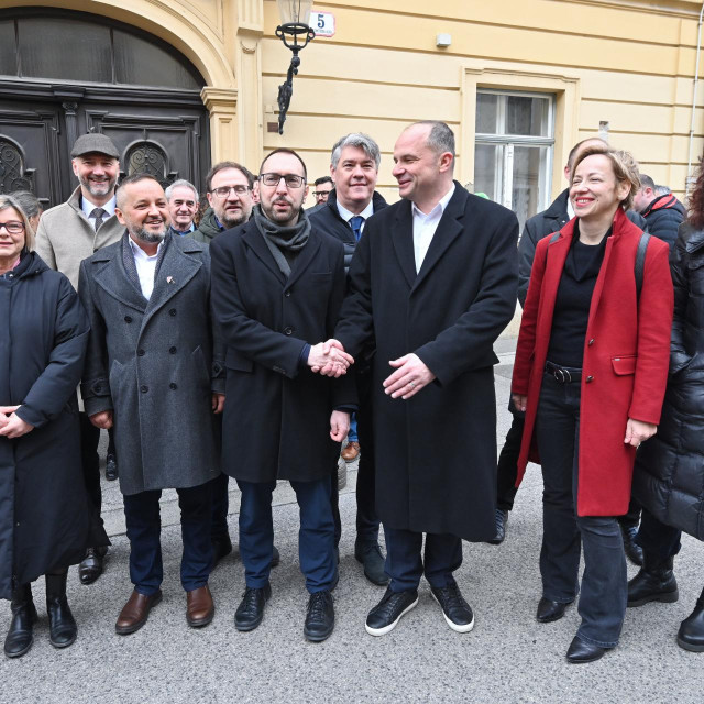 Sandra Benčić, Branko Kolarić, Tomislav Tomašević, Siniša Hajdaš Dončić, Danijela Dolenec i Danica Juričić