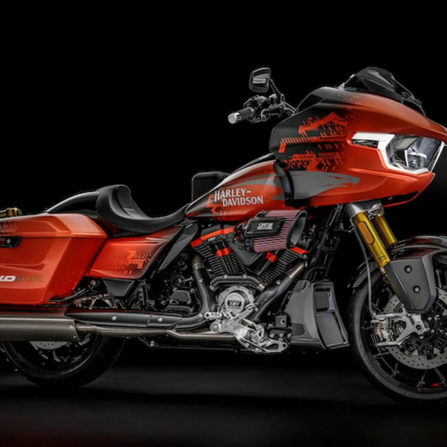 Harley Davidson CVO Road Glide RR