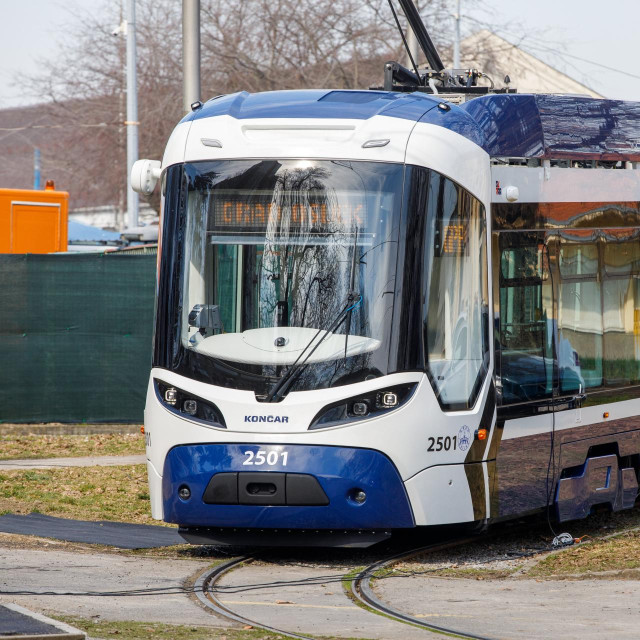 Niskopodni tramvaj tvrtke Končar