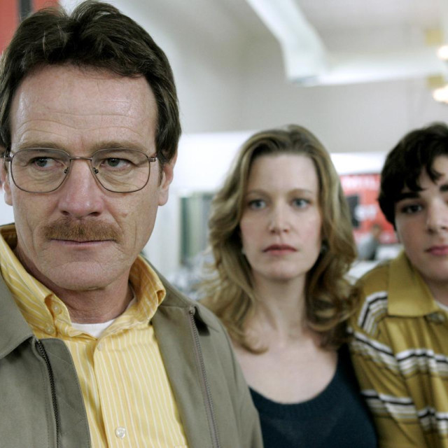 Bryan Cranston, Anna Gunn & Rj Mitte Characters: Walter H. White, Skyler White, Walter White Jr. Television: Breaking Bad (TV-Serie) Usa 2008-2013, 20 January 2008 Date: 20 January 2008,Image: 473755347, License: Rights-managed, Restrictions: Please use full Credit line: Mary Evans/AF Archive/Sony Pictures Television. **Warning** This Photograph is for editorial use only and is the copyright of Sony Pictures Television and/or the Photographer assigned by the TV or Production Company & can o, Model Release: no, Credit line: All Film Archive/Sony Pictures Television/Mary Evans Picture Library/Profimedia