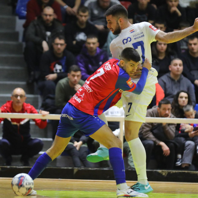 Torcida - Dinamo: Jakov Hrstić i Patrik Pasariček