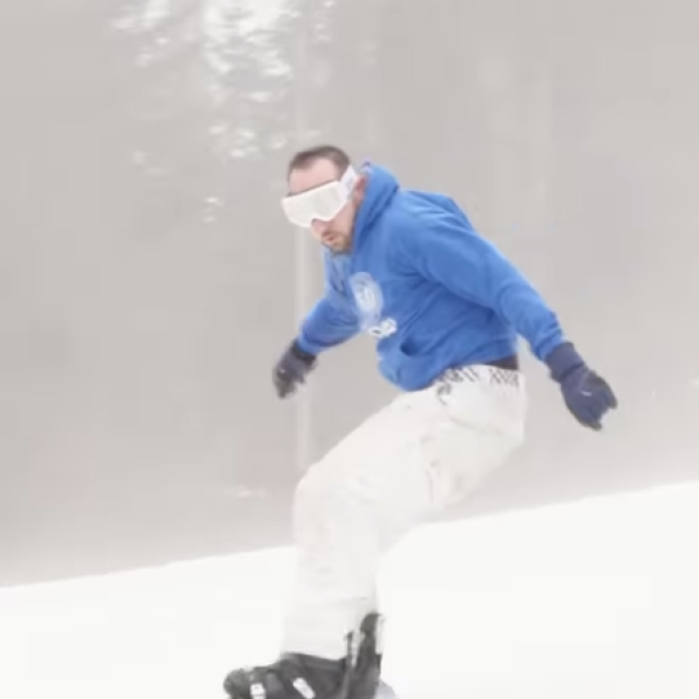 Gradonačelnik na snowboardu