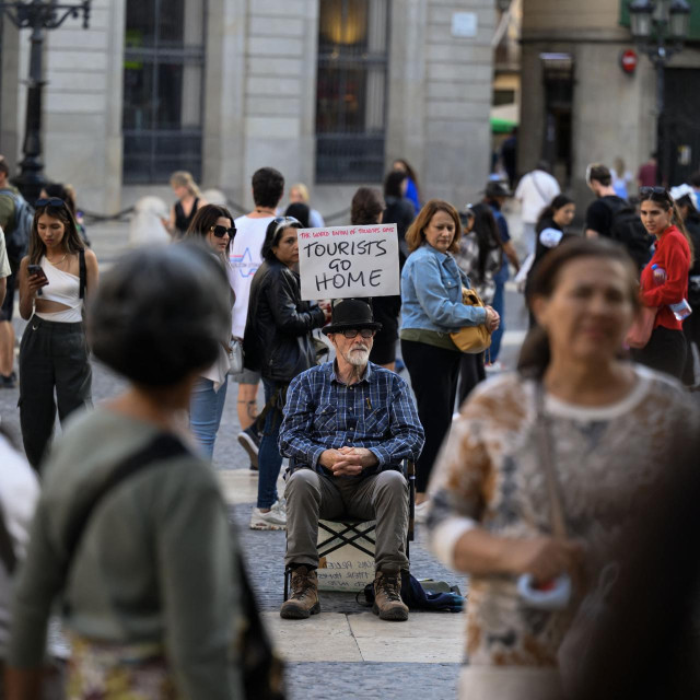 Mještani prosvjeduju protiv turista u Barceloni