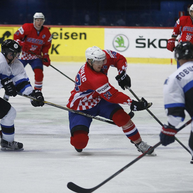 Hrvatska - Estonija: Borna Rendulić