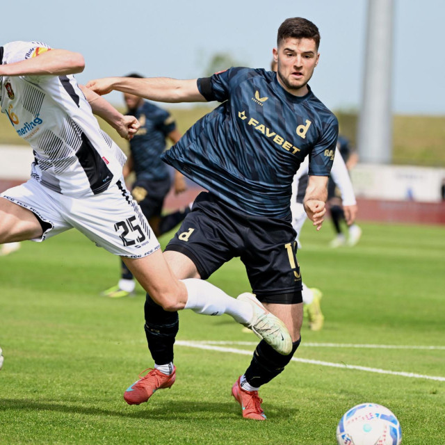 Gorica - Dinamo: Krešimir Krizmanić i Martin Baturina