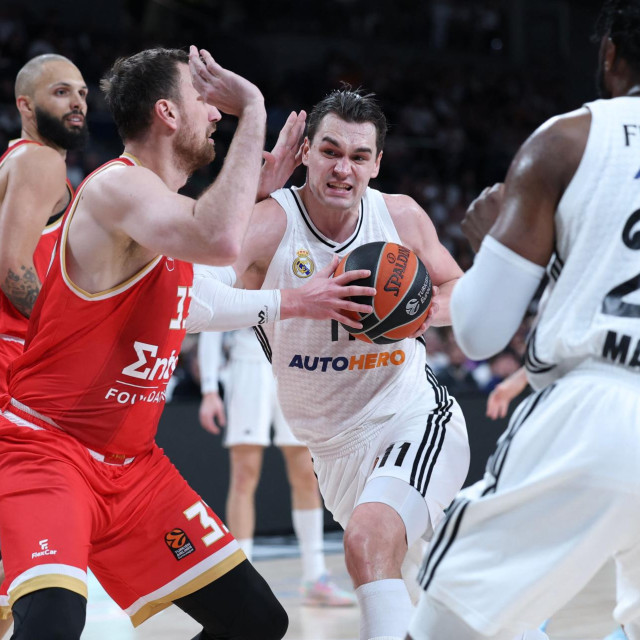 Mario Hezonja