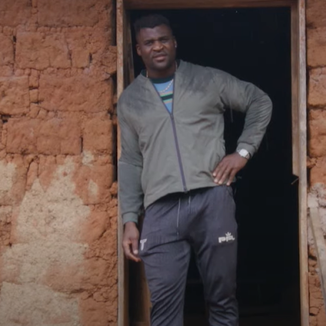 Francis Ngannou u rodnoj kući