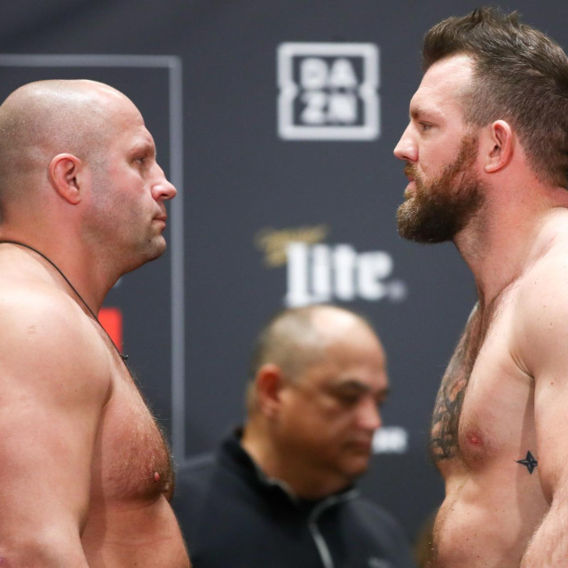 Fedor Emelianenko (lijevo) vs. Ryan Bader  (desno)