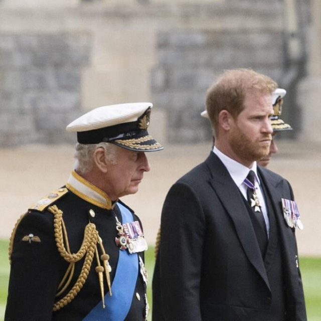 Kralj Charles i princ Harry