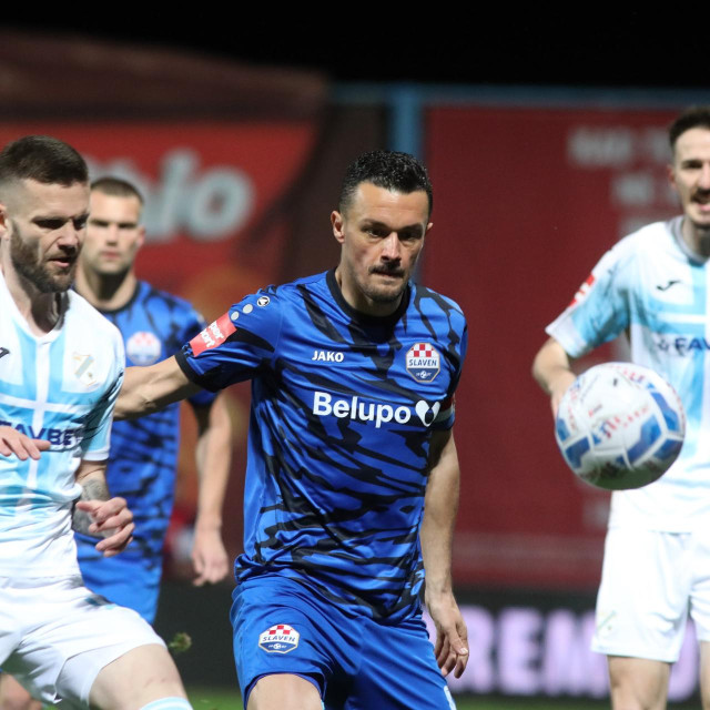 Ante Majstorović, Tomislav Božić i Stjepan Radeljić na utakmici Slavena Belupa i Rijeke