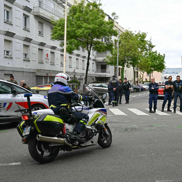Francuska policija, ilustracija