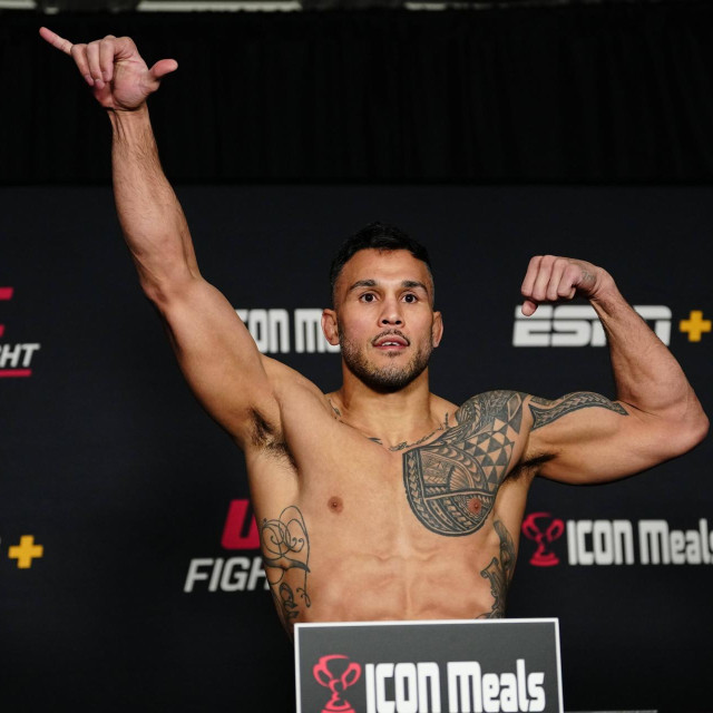 Brad Tavares