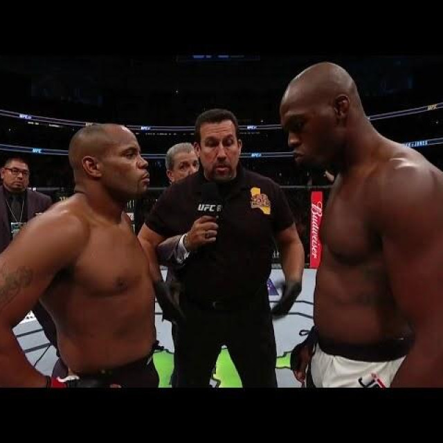 Daniel Cormier vs Jon Jones